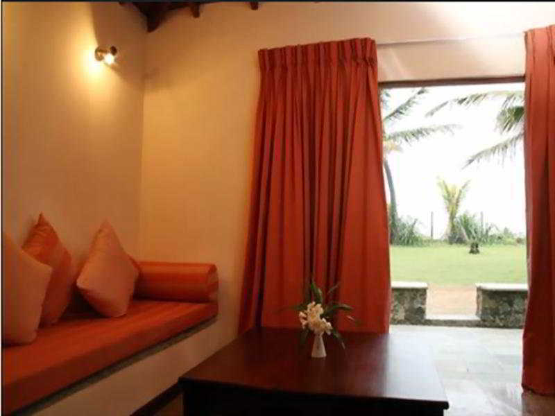 Kosgoda Beach Resort Exterior photo